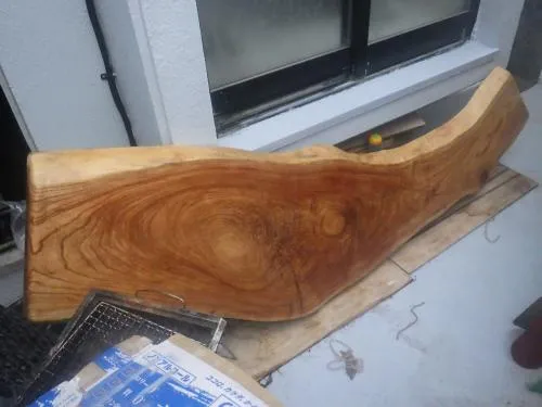 松の木テーブル