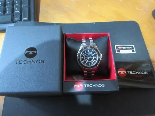 テクノス TECHNOS 腕時計 メンズ　新品です