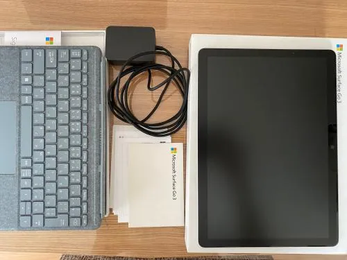 Surface Go 3タイプカバー付き｜売りますノートPC・タブレット