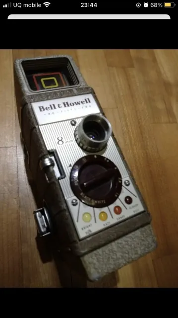 ジャンクカメラ Bell&Howell8mm
