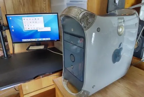 アップル製 Power Mac G4 パソコン