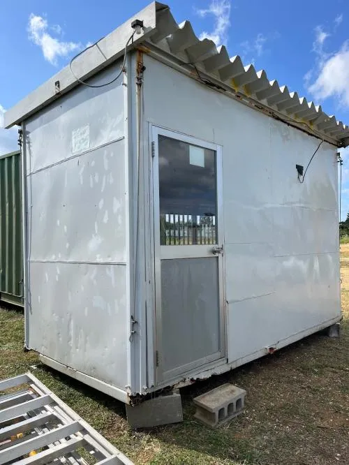 プレハブ｜【売ります】建築資材｜【沖縄宝島】沖縄個人売買掲示板