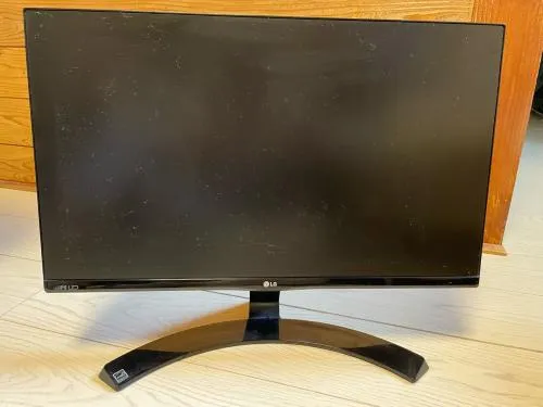 22インチPC液晶ディスプレイ