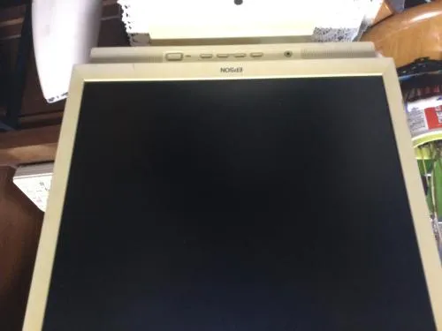 モニター　エプソン　17インチ