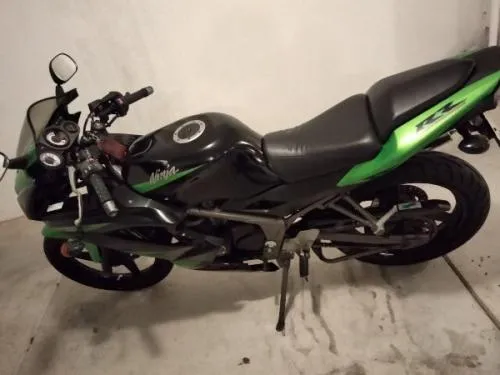 NINJA150RR