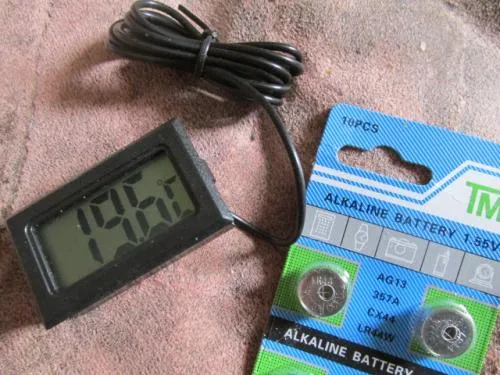 【オマケ付】液晶デジタル水温計/新品/-50℃～110℃対応/温度モニター/新品（複数有り）