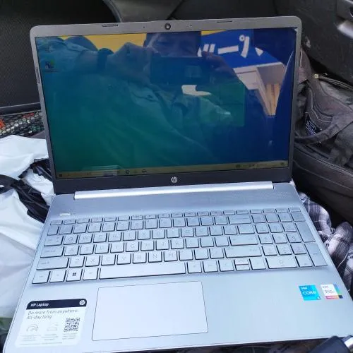 ☆第11世代、Win11、バッテリー5時間稼働