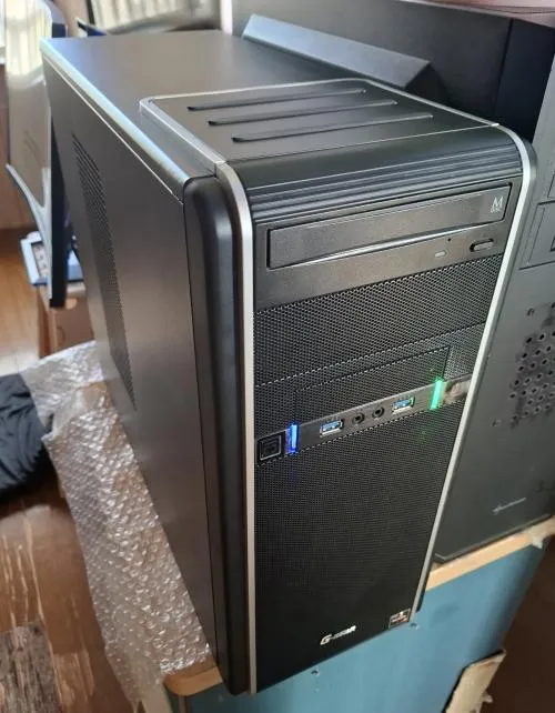 ツクモ Win11/Ryzen 5 2600/16GB/480GB/RX 560 ツクモBTOパワフルデスクトップ Windows 11/Ryzen 5 2600 6C12T